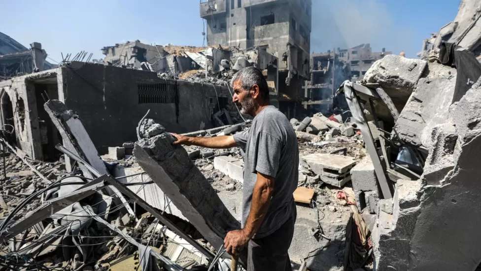 'Where do we go?' - Nowhere safe in Gaza as Israeli strikes intensify