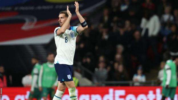 England 1-0 Australia: Fans booing Jordan Henderson 'defies logic' says Gareth Southgate