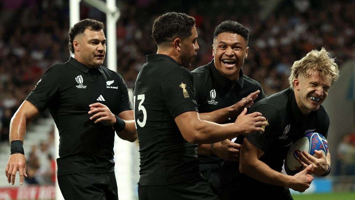 All Blacks cruise into record fifth final
