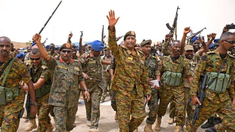 Sudan civil war: Darfur's Jem rebels join army fight against RSF