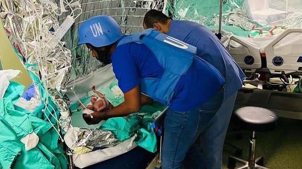 Gaza war: Premature babies evacuated from al-Shifa hospital