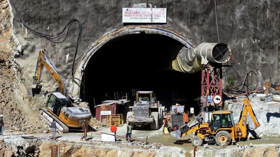 Uttarakhand tunnel collapse: Rescuers to drill new tunnels for trapped India workers