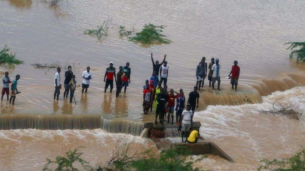 Kenya floods: Seven feared dead after crossing flooded river in Makueni County