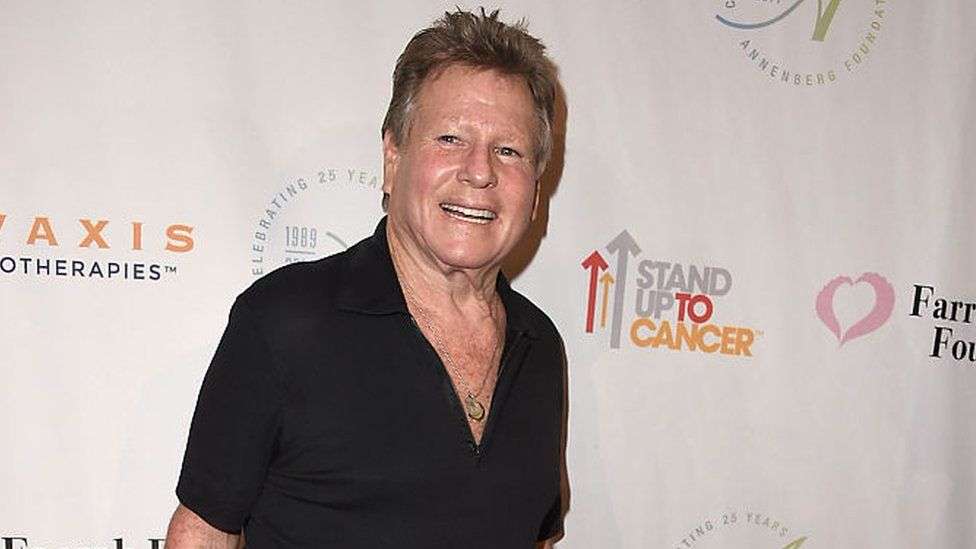 Ryan O'Neal, Oscar-nominated star of Love Story, dead at 82