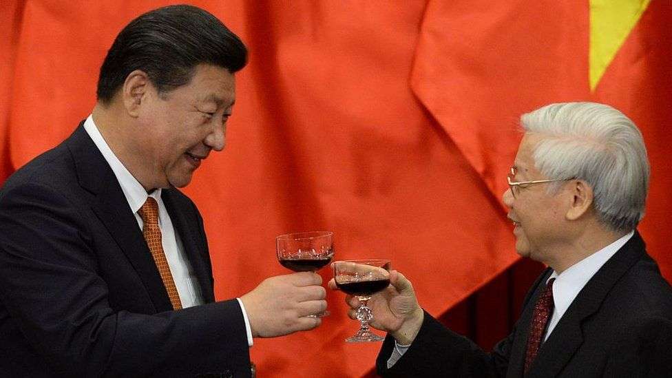 Xi Jinping in Vietnam to rekindle a love-hate relationship