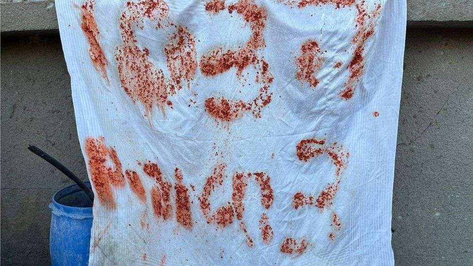 Israel Gaza: Hostages shot by IDF put out 'SOS' sign written with leftover food