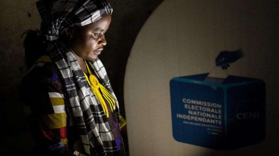DR Congo elections: Vote enters second day after 'chaos'