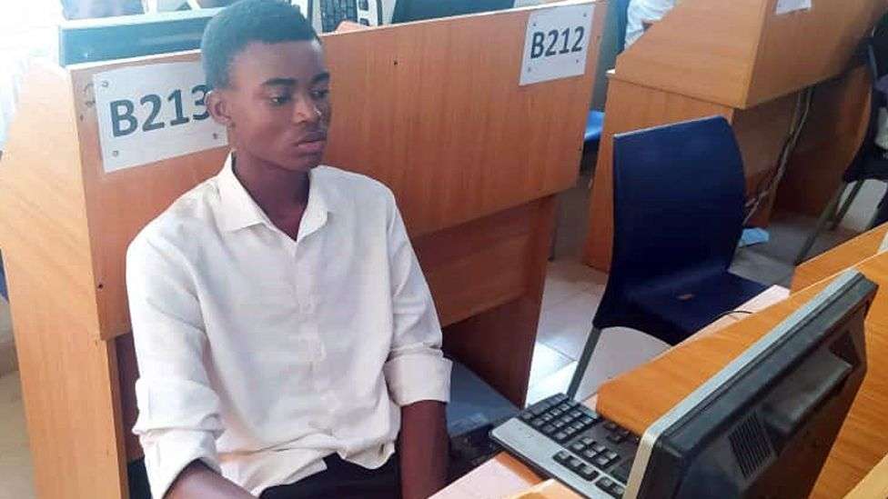 The Nigerian teens clueless on computers but aiming to reboot