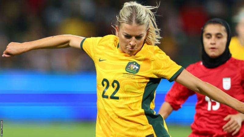 Charlotte Grant: Tottenham sign Australia defender from Swedish side Vittsjo
