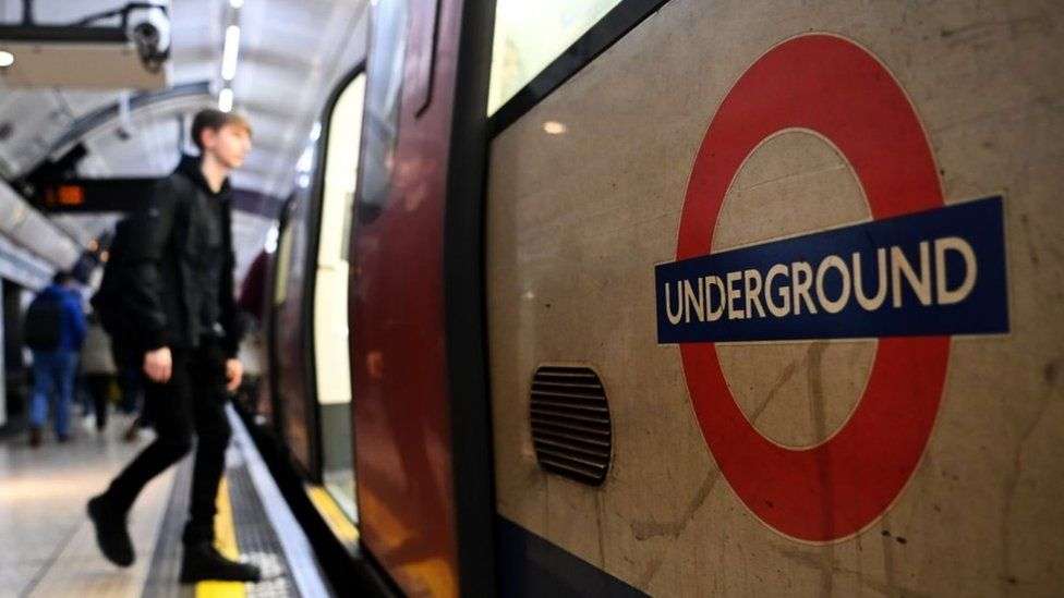 London Tube strikes called off as more pay talks planned