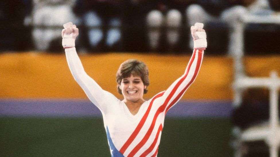 Mary Lou Retton says she faced death in battle with pneumonia