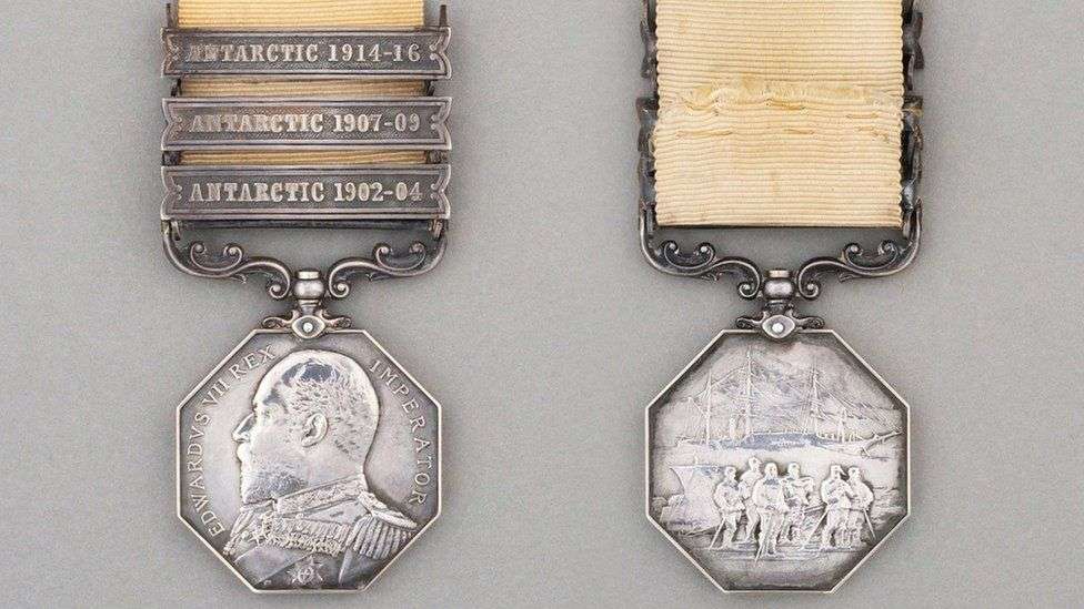 Sir Ernest Shackleton: UK buyer wanted for last of explorer's medals