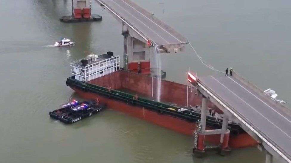 China: Ship rams bridge, plunging cars into river in Guangzhou