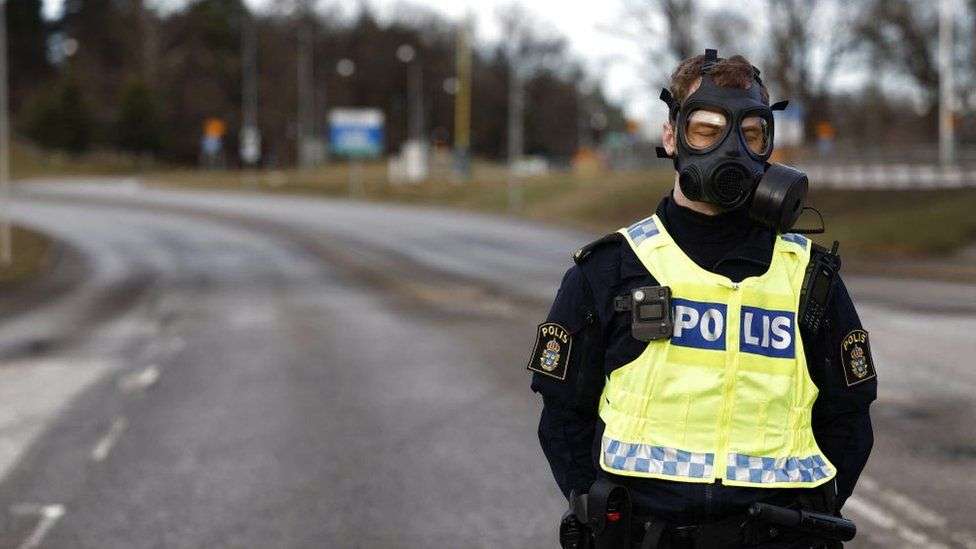 Sweden: Eight in hospital after reports of unusual smell at Security Service headquarters