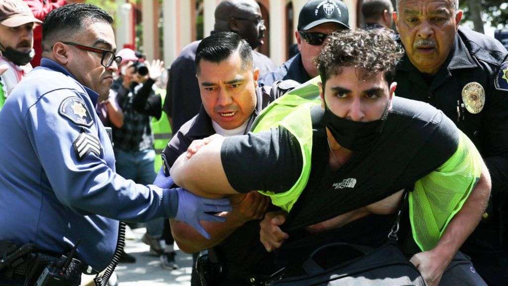 USC: 93 arrested as Gaza protests intensify at US universities