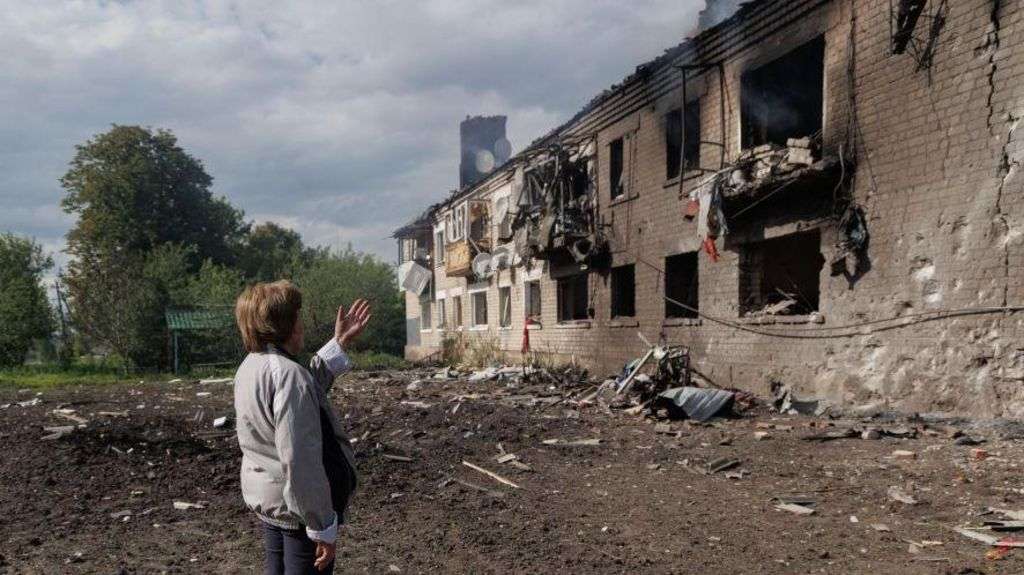 Russia's glide bombs devastating Ukraine's cities on the cheap