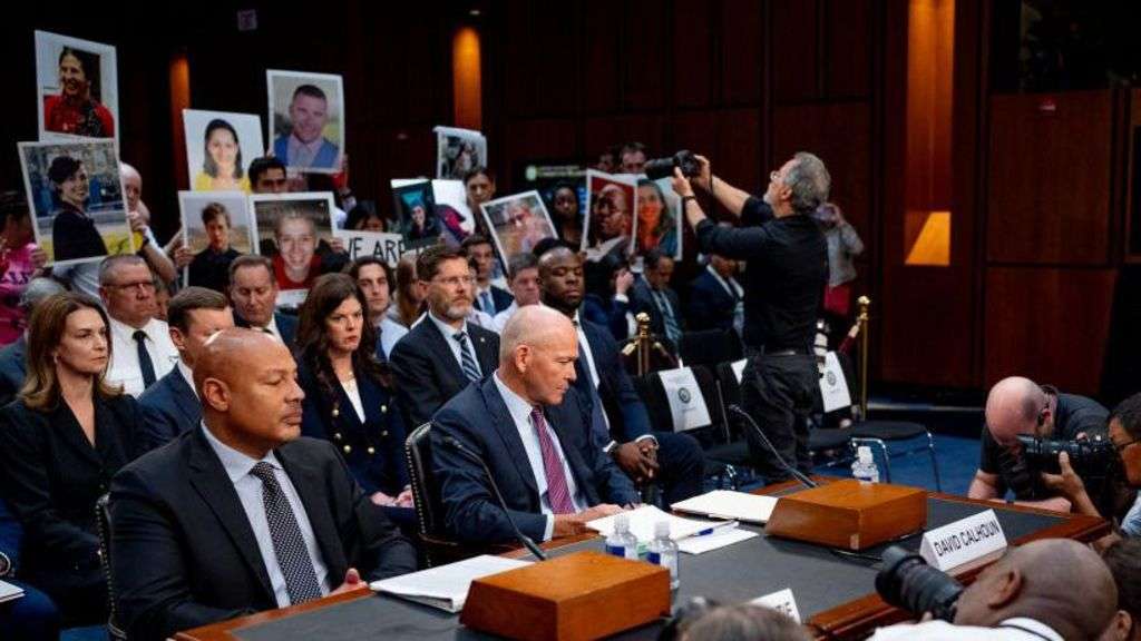 Boeing boss grilled by US lawmakers and victims