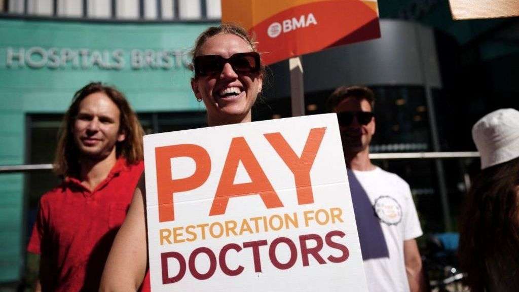 11th strike of junior doctor pay dispute begins