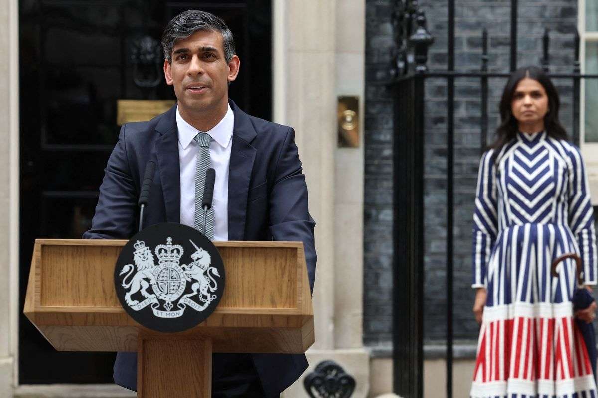 'I am sorry' Rishi Sunak resigns in shame as Prime Minister as Labour demolish Tories across country