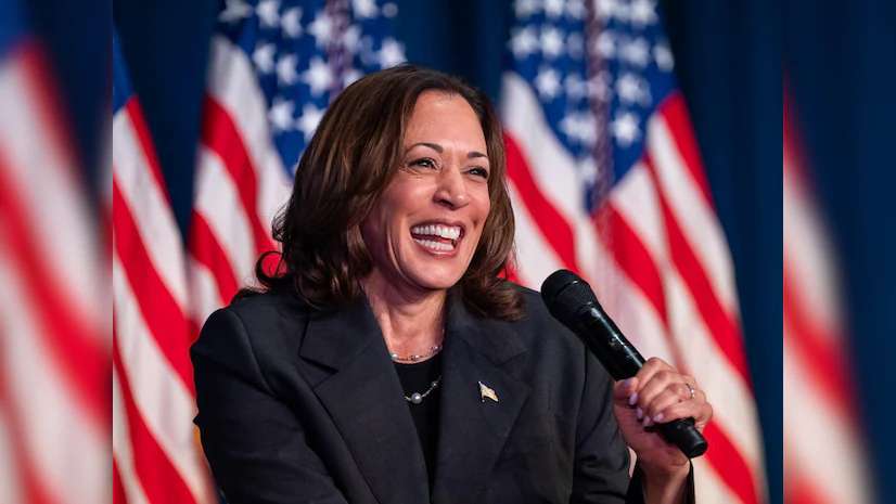 Kamala Harris attacks Trump over 'fear and hate' at first rally