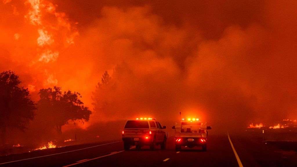 Huge California wildfire tears through 5,000 acres every hour