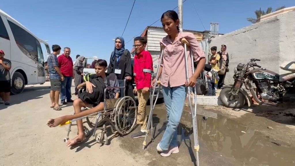 Relief as Palestinian medical evacuees leave Gaza