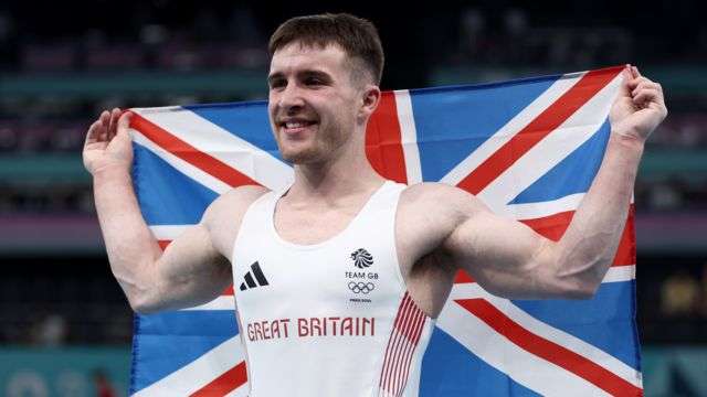 GB's Hepworth takes historic bronze in vault