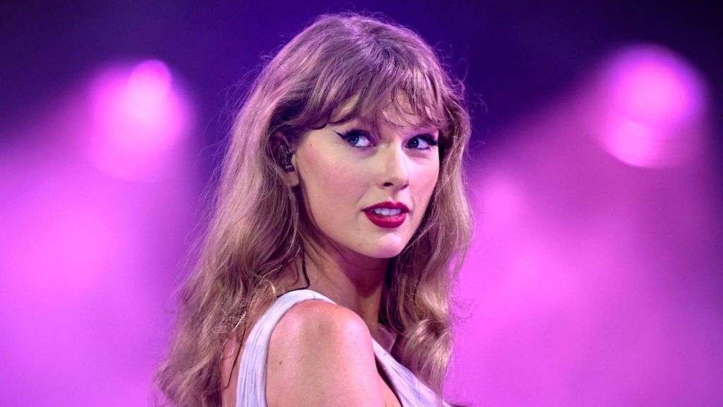 Trump falsely implies Taylor Swift endorses him