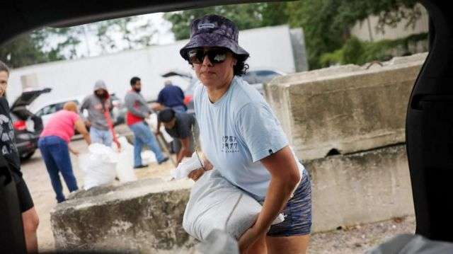 Waiting out hurricane a 'gamble we weren't willing to make'