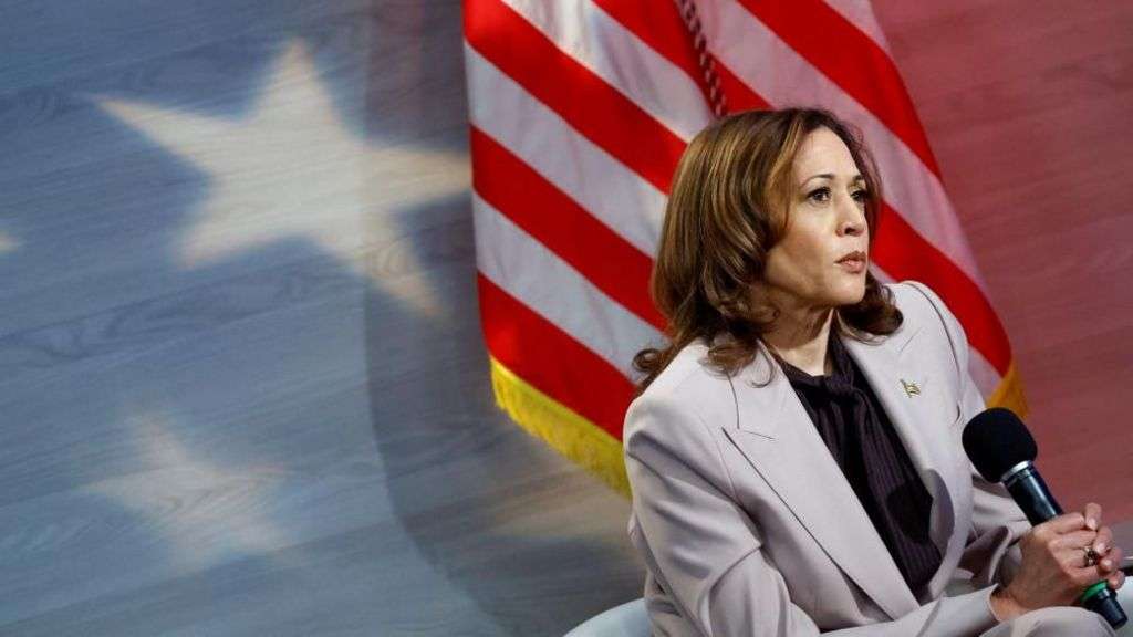 Harris courts black and Latino voters as polls suggest Trump gains