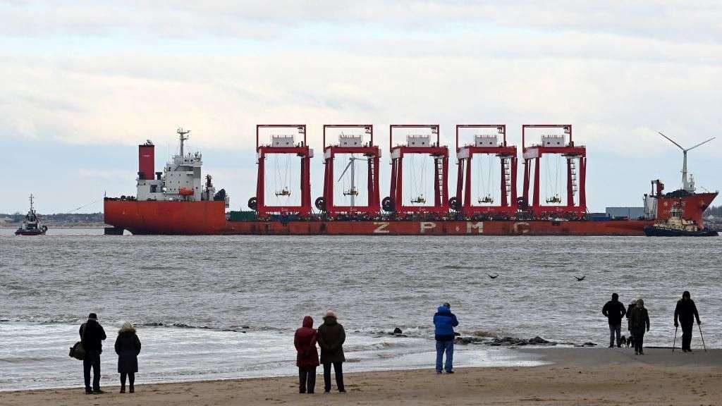 UK pledges thousands of new jobs in freeports plan