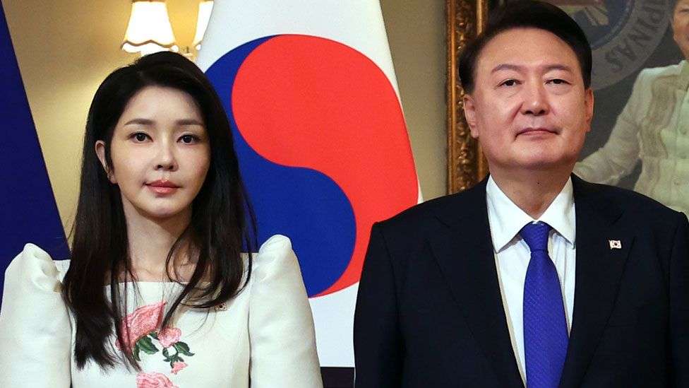 South Korean president sorry for controversies surrounding wife