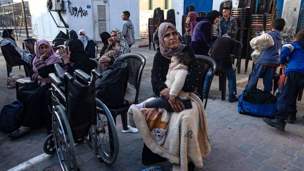 Palestinians leave Gaza in rare medical evacuation