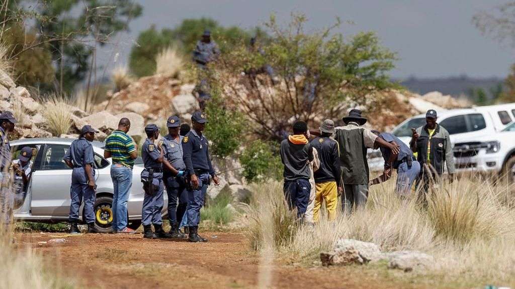 South Africa cuts supplies to thousands of illegal miners hiding underground