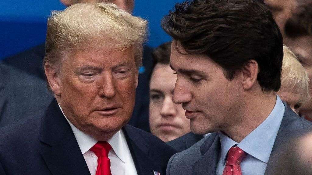 Trump praises 
