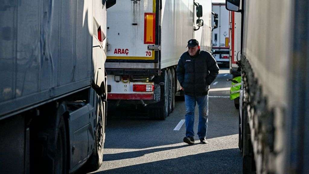 Moment of relief as Romania and Bulgaria join EU border-free zone