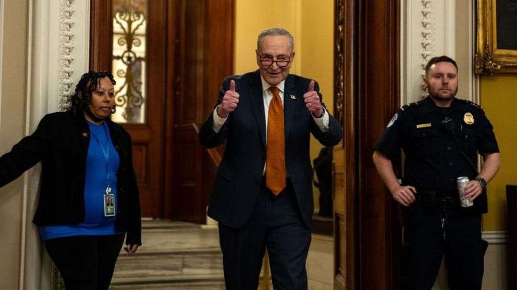 US avoids government shutdown after days of political turmoil