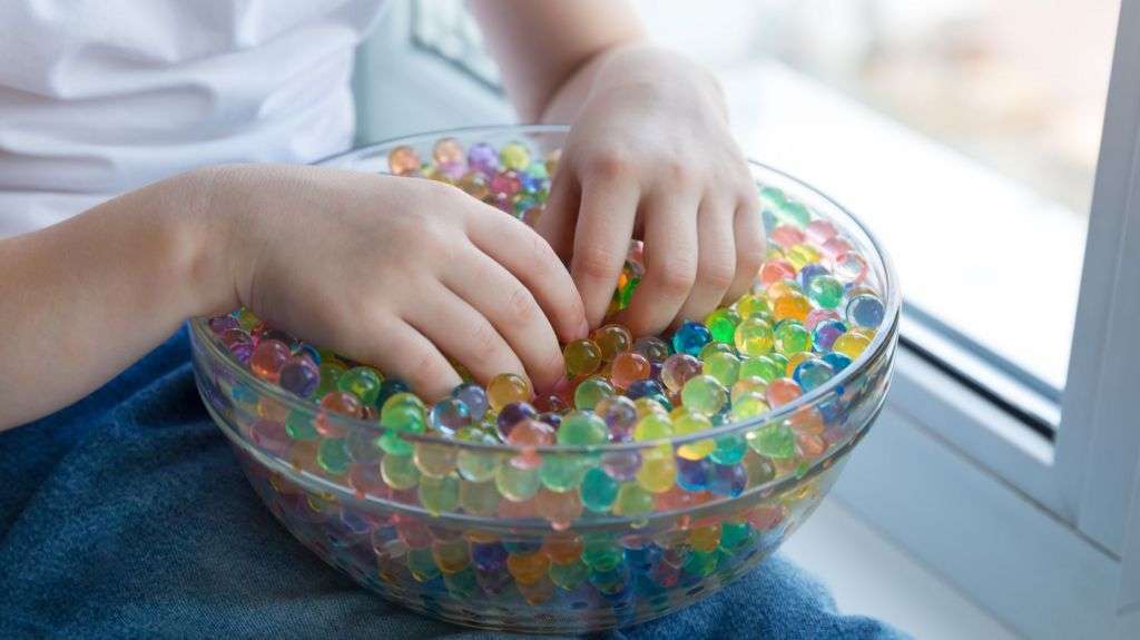Doctors warn over water bead gifts for children
