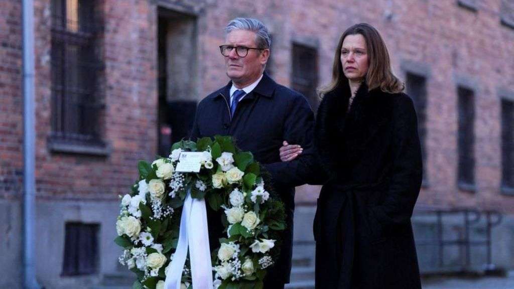 Starmer vows to fight 'poison' of antisemitism in Auschwitz visit