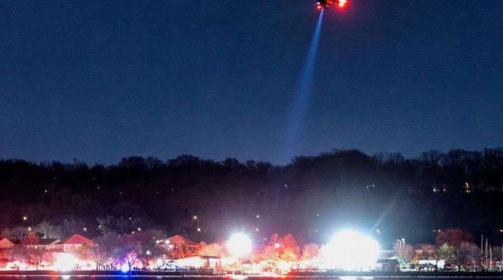 Thirty bodies found after plane and helicopter crash near Washington DC