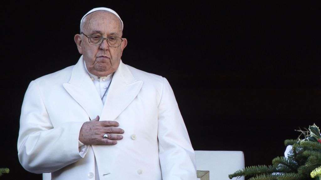 Pope is 'stable' after breathing crisis, Vatican says