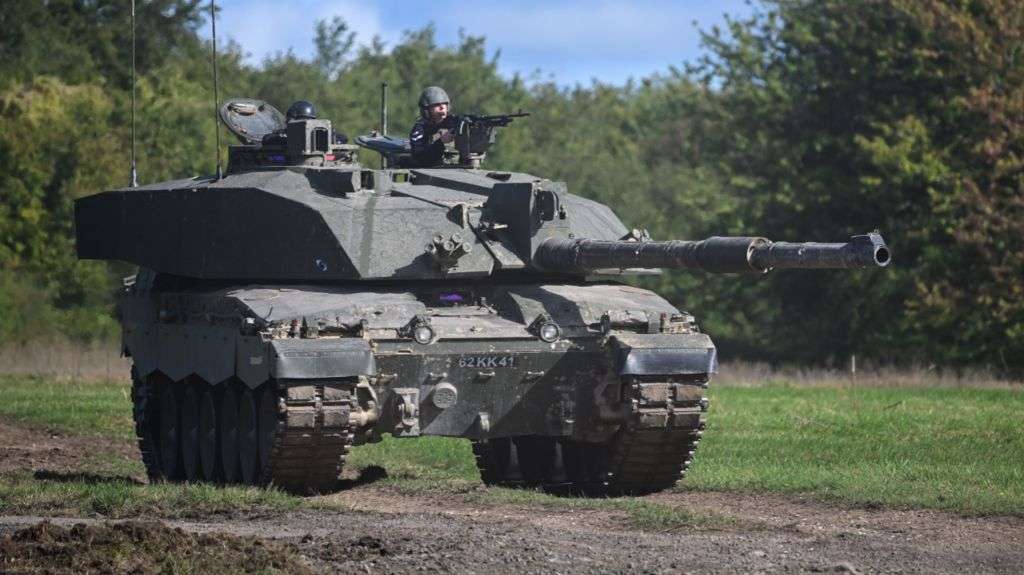 Labour MPs urge investors to support defence firms