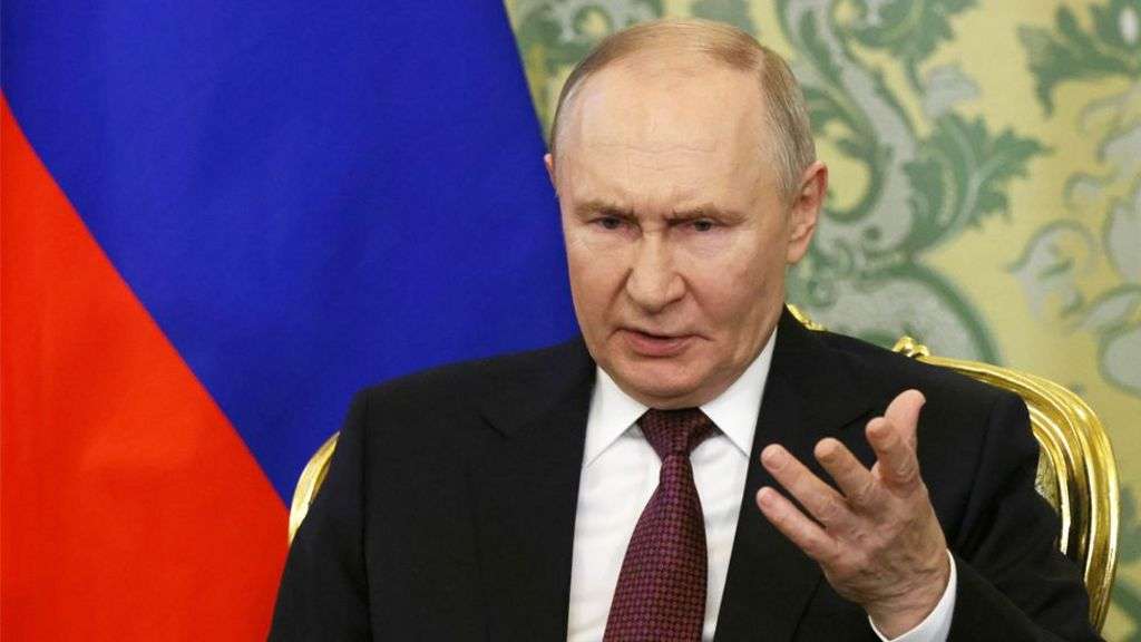 It's Russia that may now be feeling the pressure