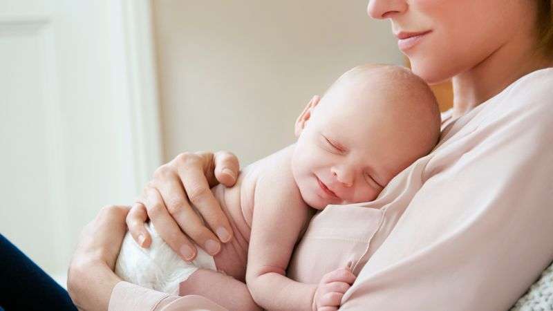 Women to continue having babies later, says ONS