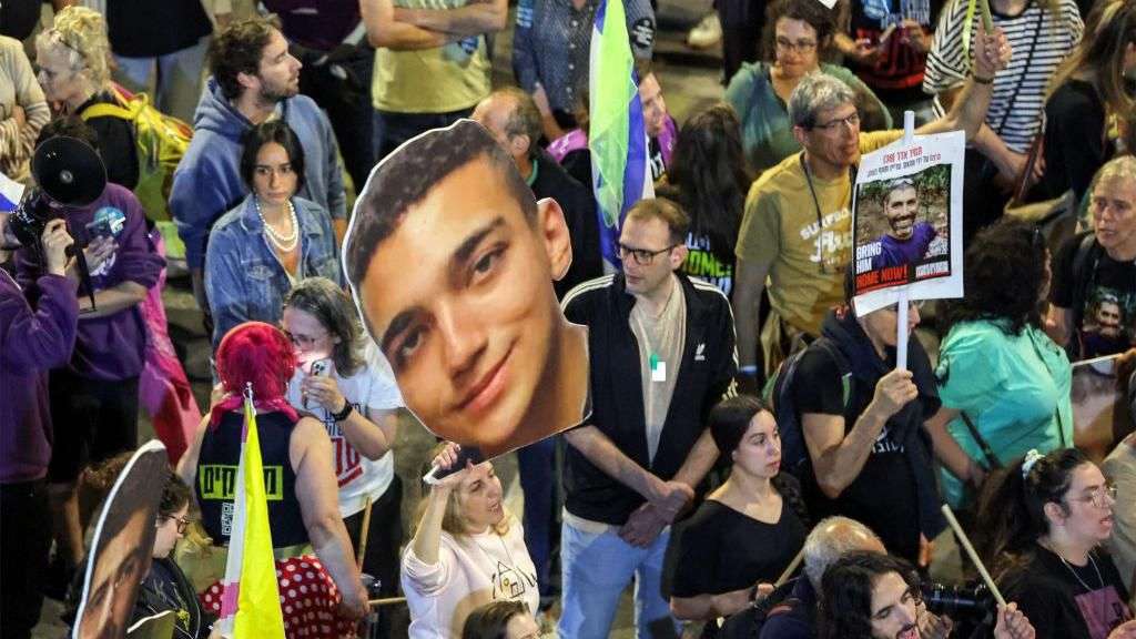 Hamas says it has lost contact with US-Israeli hostage