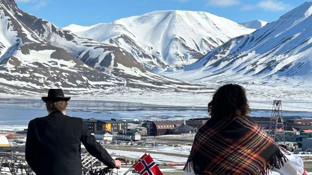 Tensions rise as superpowers scrap for a piece of the Arctic
