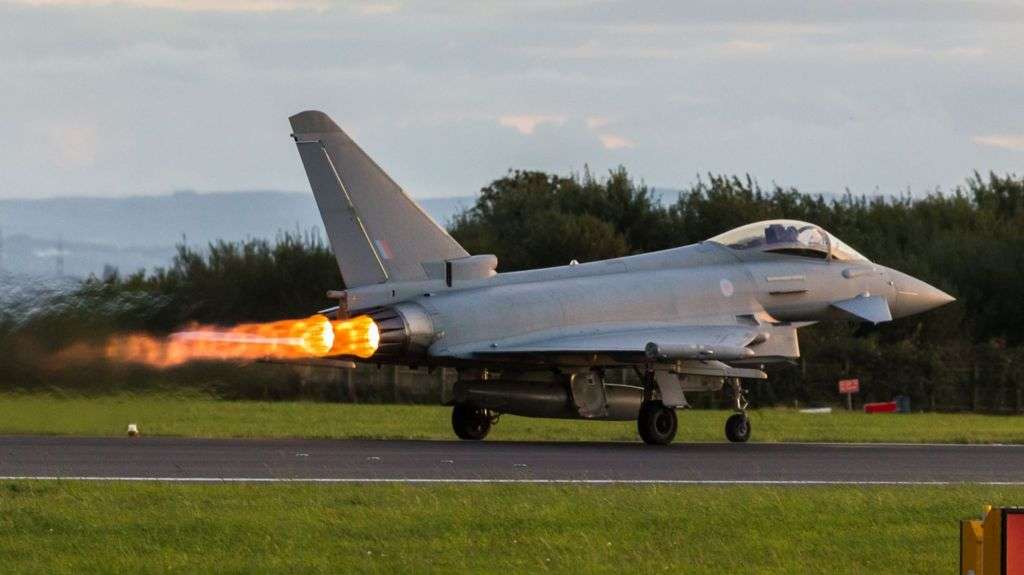 UK sending more RAF jets to Middle East