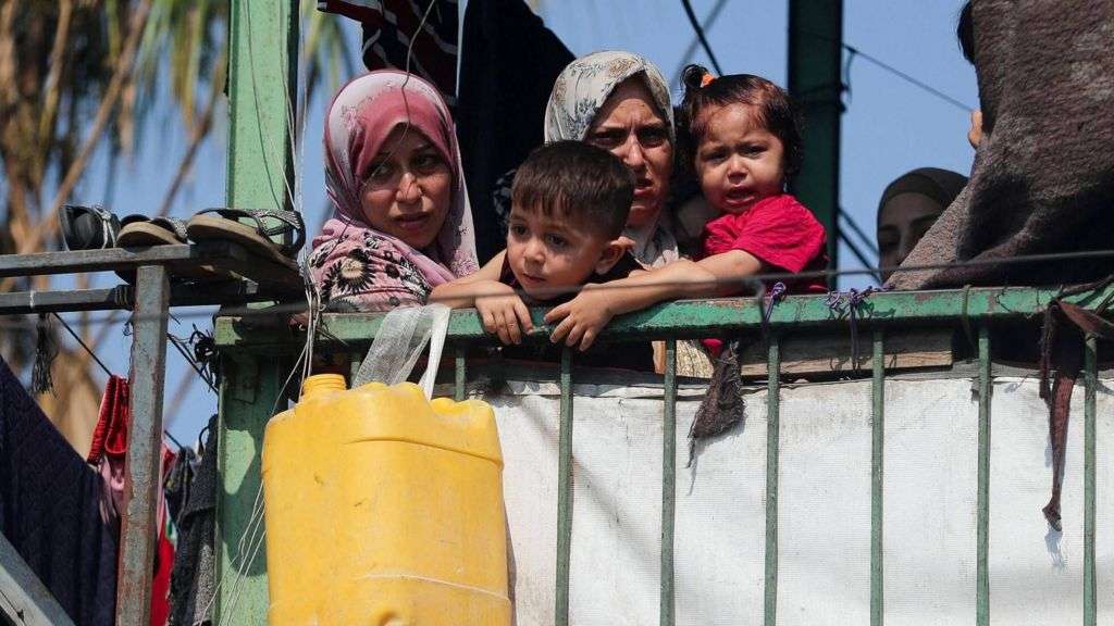 Gaza ceasefire talks on verge of collapse, Palestinian officials say