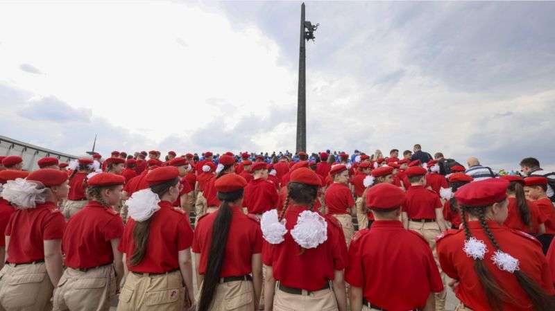 Parades, flags and songs: The campaign to force Ukrainian children to love Russia