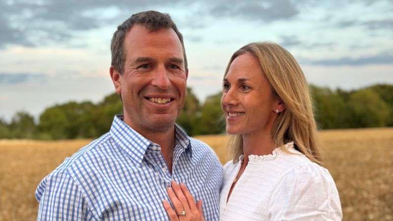 King's nephew Peter Phillips engaged to NHS nurse